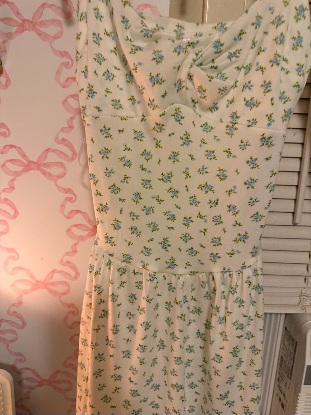 Floral Tie-Shoulder Sundress in Cream - Picture 4 of 4